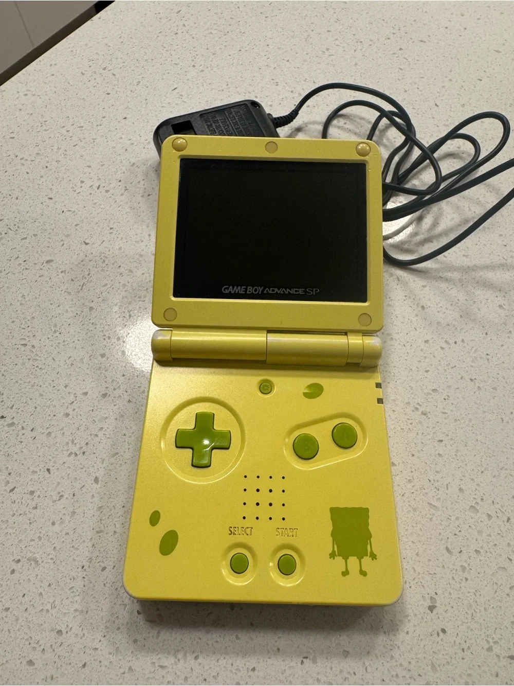 Nintendo SpongeBob Limited-Edition Game Boy Advance SP - Yellow *make an offer*